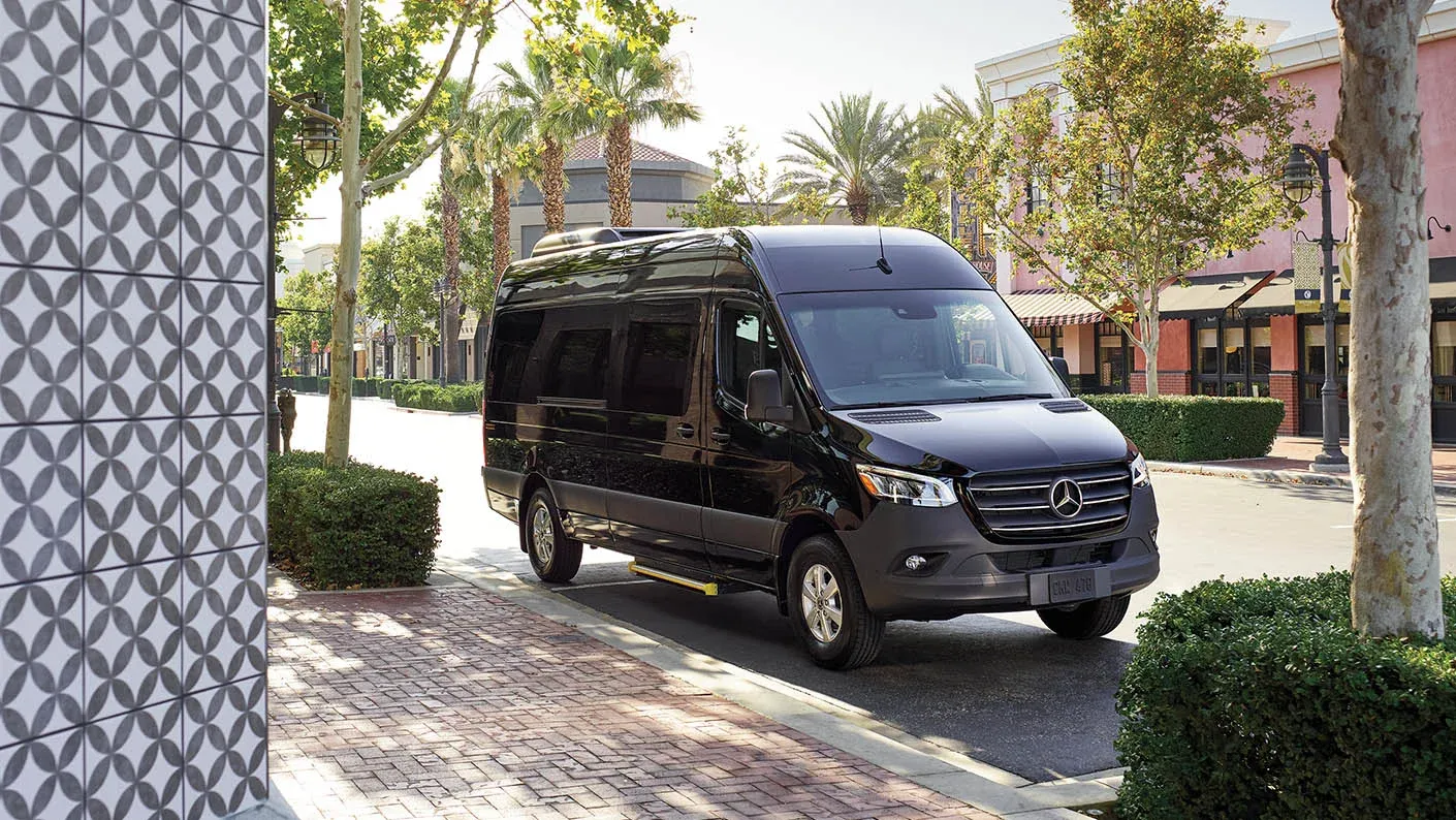 Mercedes Sprinter Shuttle